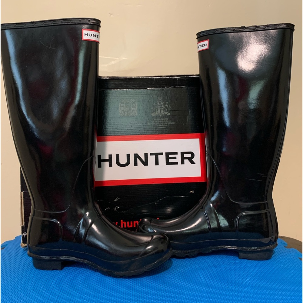 Hunter Boots Size 7 M Black Gloss